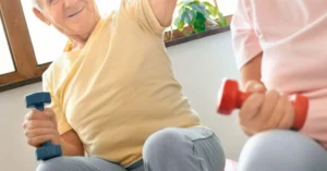 Maintaining physical fitness in older adults through indoor strength training with dumbbells in small apartments
